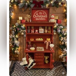 Dollhouse Red Christmas Movies Shelf Décor for Kids